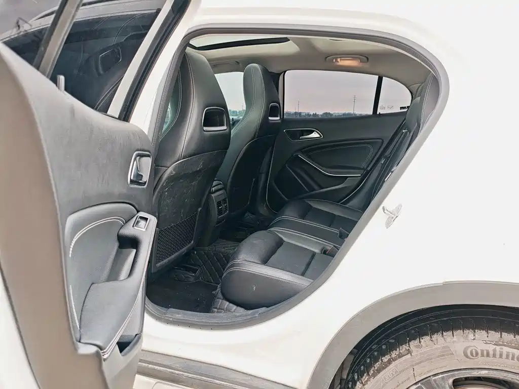 Mercedes-Benz GLA 2019 — фото 17