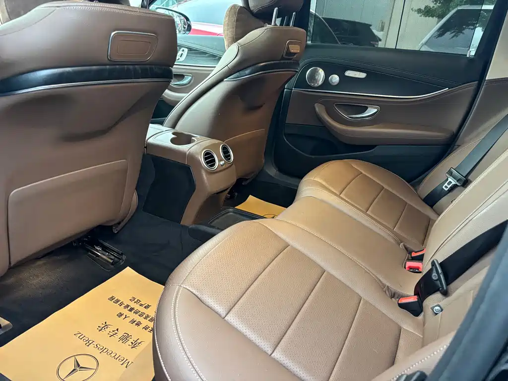 Mercedes-Benz E-Class 2018