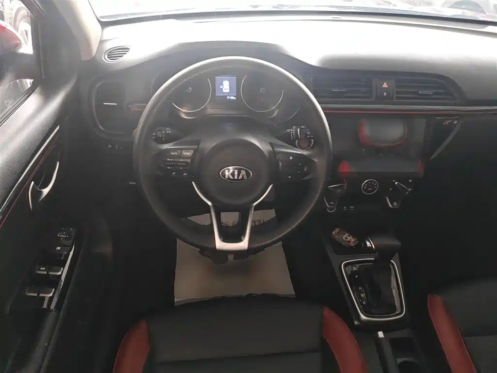 Kia KX Cross 2018 — фото 7