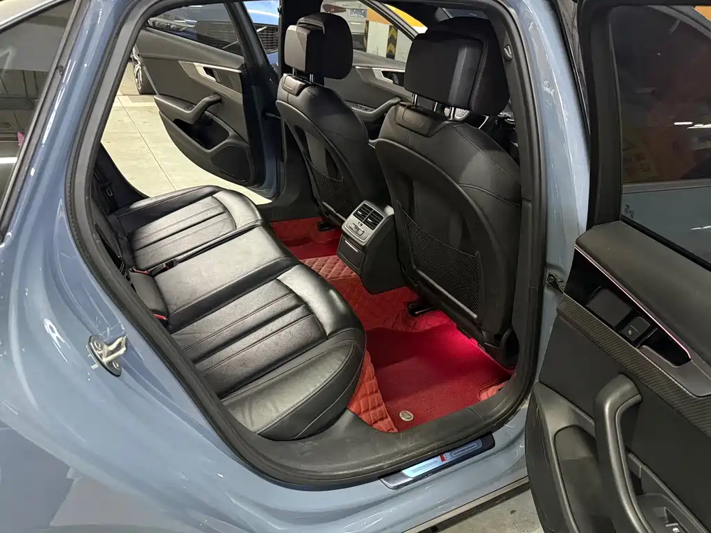 Audi A4L 2022