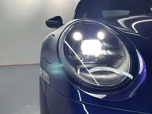 Porsche 911 2020