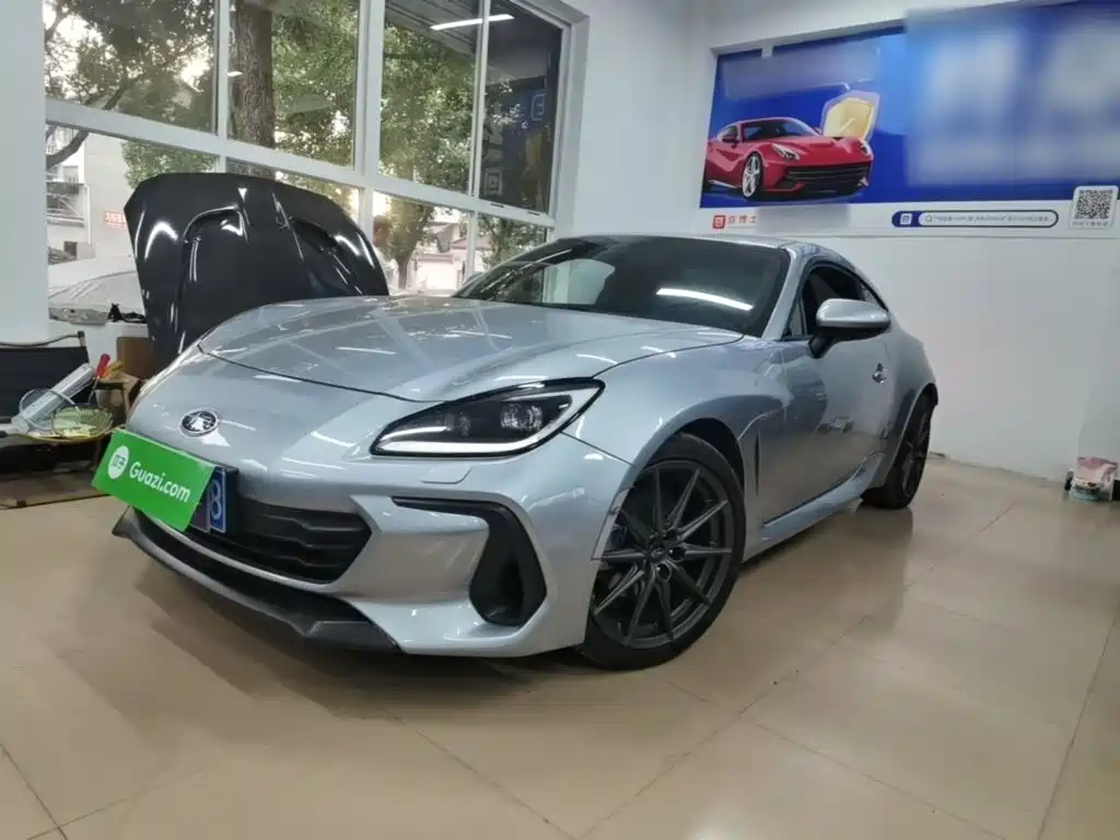 Subaru BRZ 2023 — фото 2