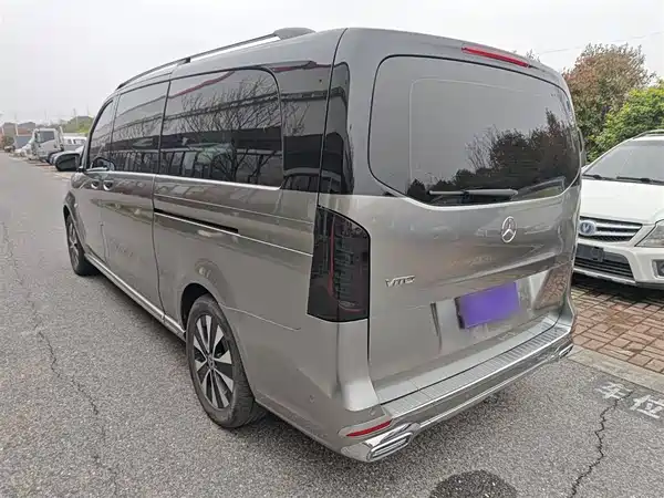 Mercedes-Benz Vito 2021