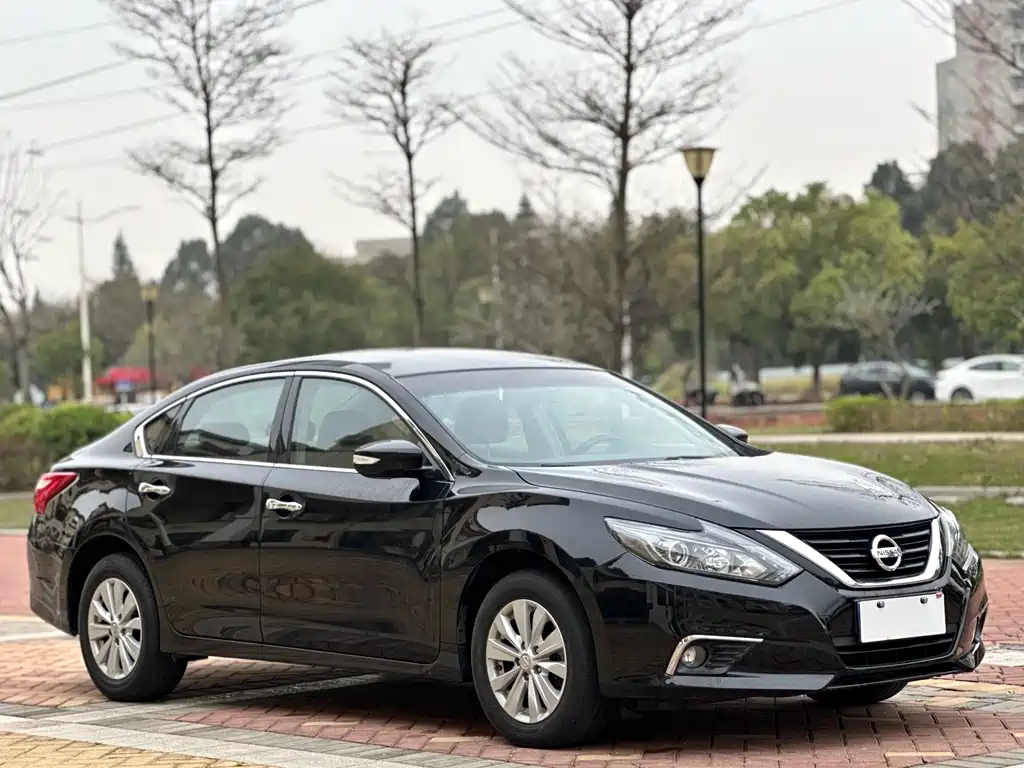 Nissan Teana 2018