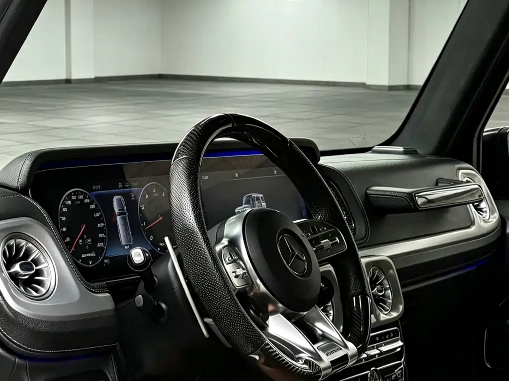Mercedes-Benz G-Class AMG 2019 — фото 17