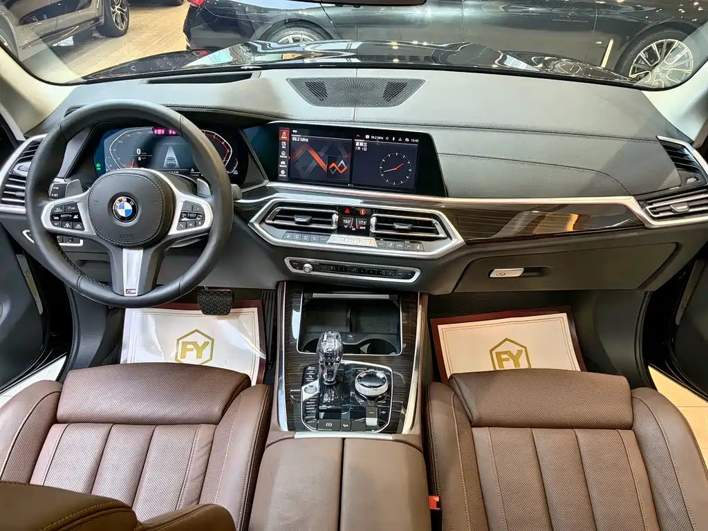 BMW X5 2020 — фото 12