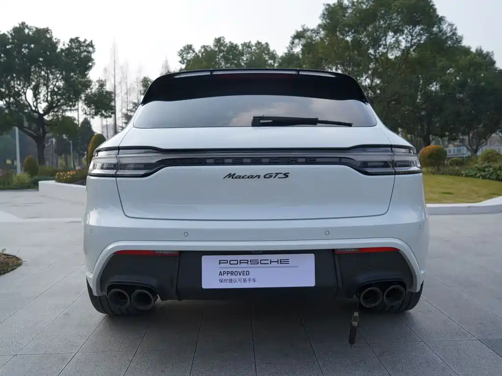 Porsche Macan 2023 — фото 16