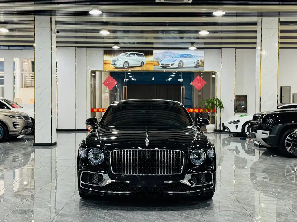 Bentley Flying Spur 2025 — фото 2