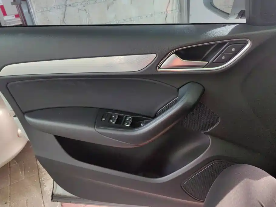 Audi Q3 2014