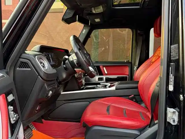 Mercedes-Benz G-Class AMG 2025 — фото 4
