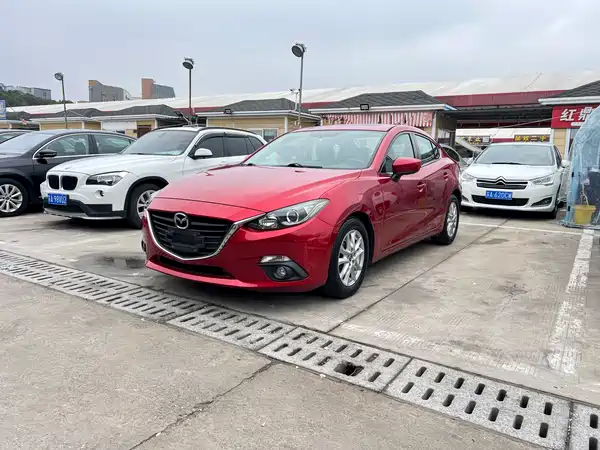 Mazda 3 Axela 2014
