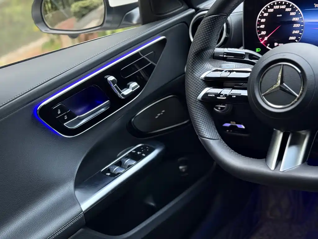 Mercedes-Benz C-Class 2021 — фото 13