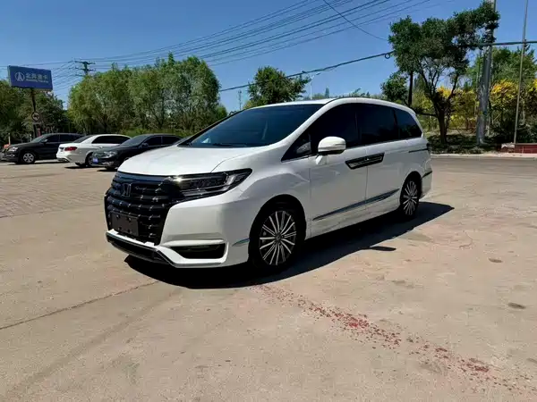 Honda Elysion 2023