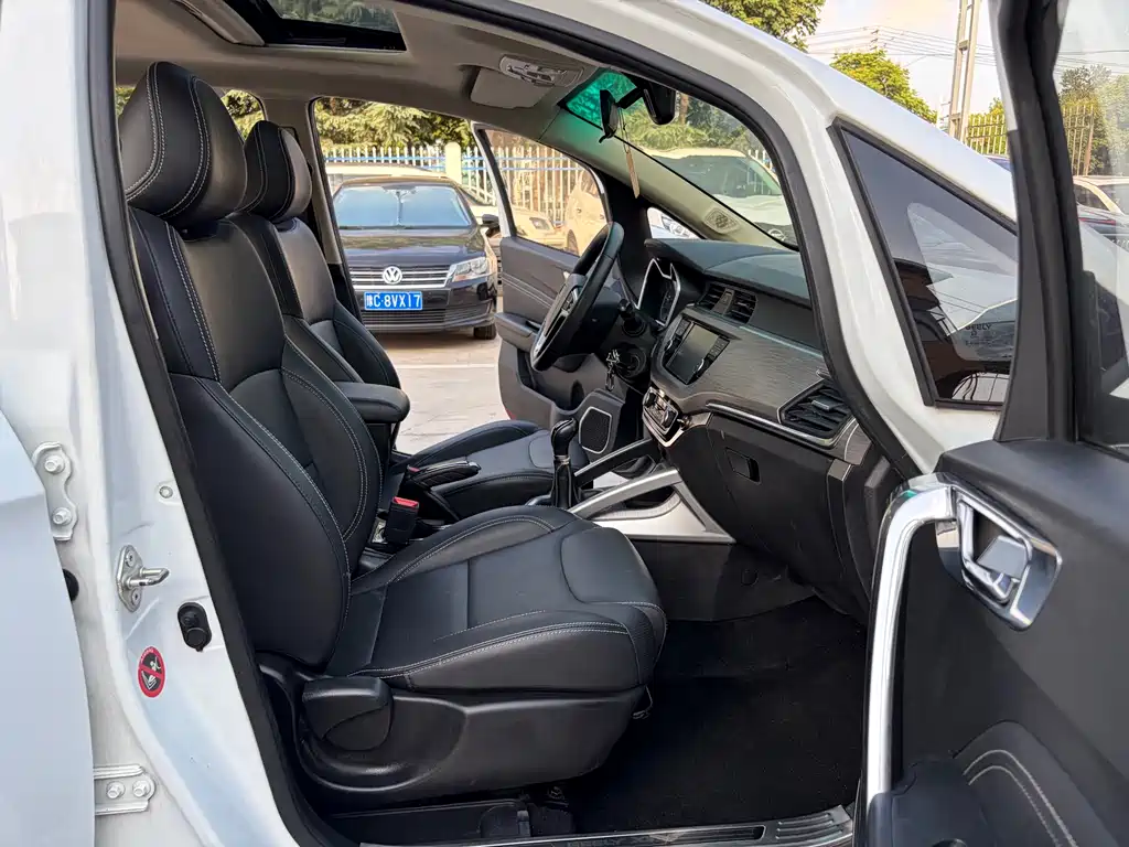 Geely Vision X3 2017