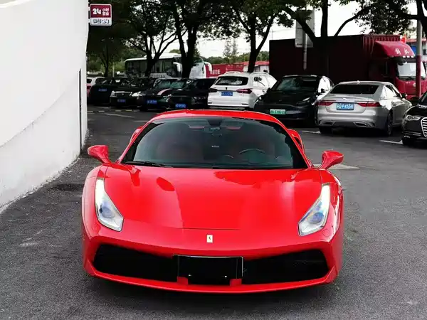 Ferrari 488 2015