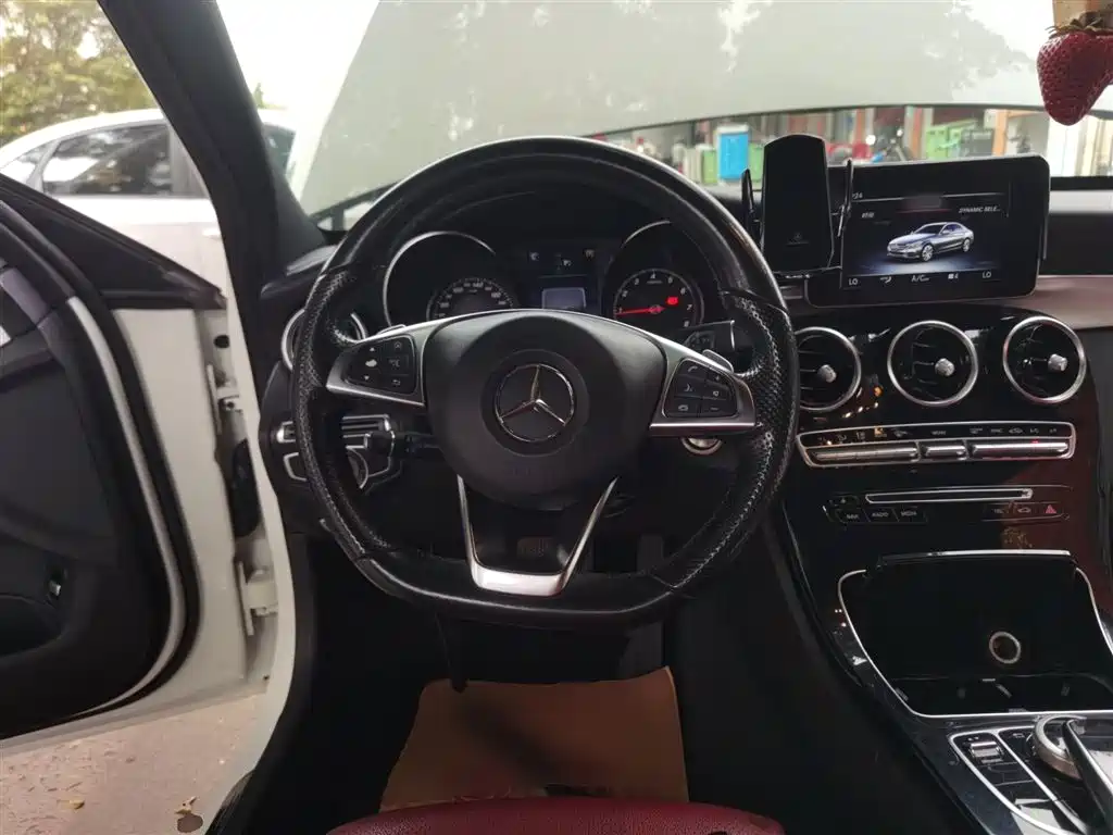 Mercedes-Benz C-Class 2016 — фото 7