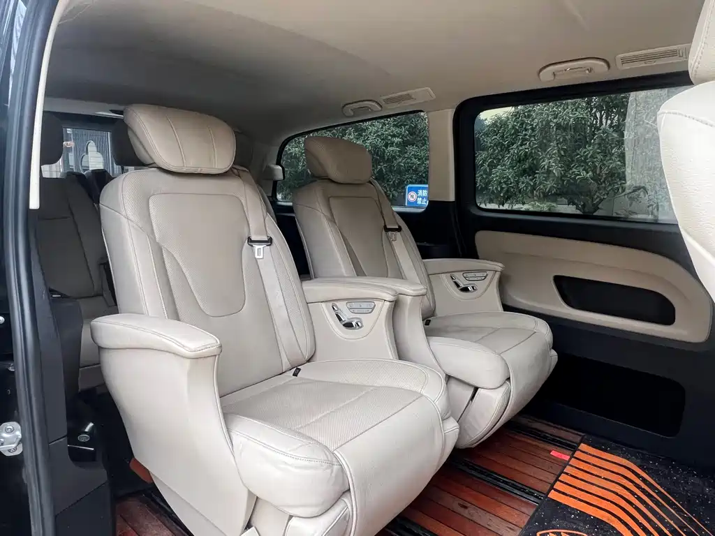 Mercedes-Benz Vito 2018 — фото 21