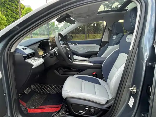 Geely Xingrui 2021