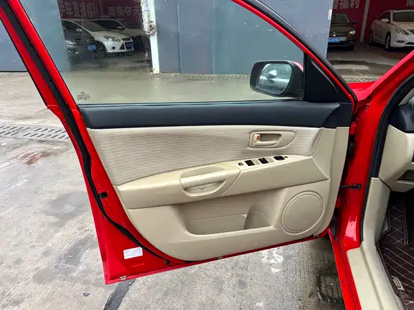 Mazda 3 2012