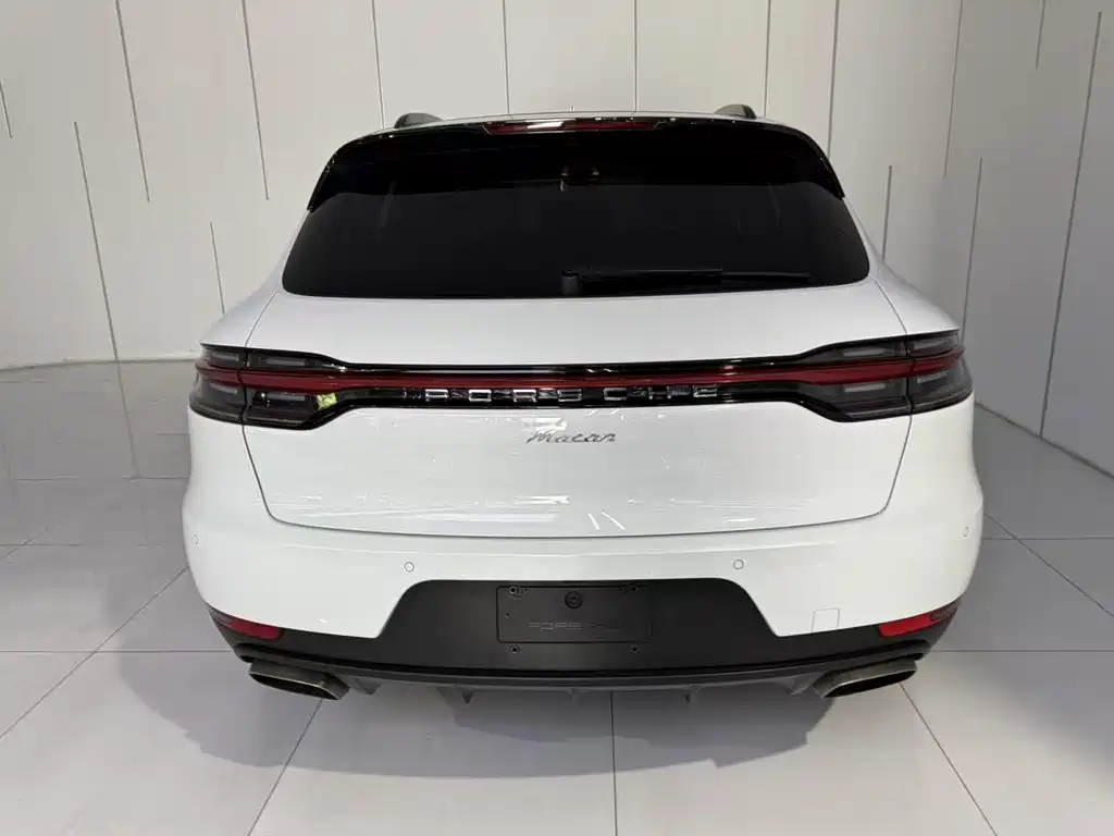 Porsche Macan 2021 — фото 10