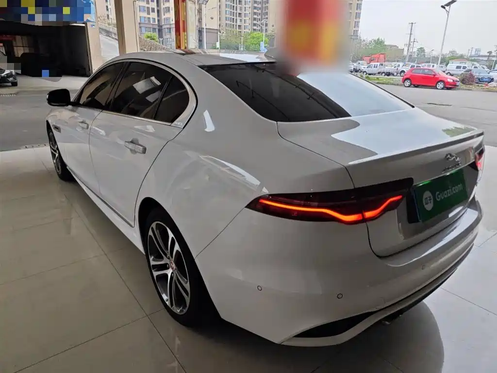 Jaguar XEL 2021 — фото 23