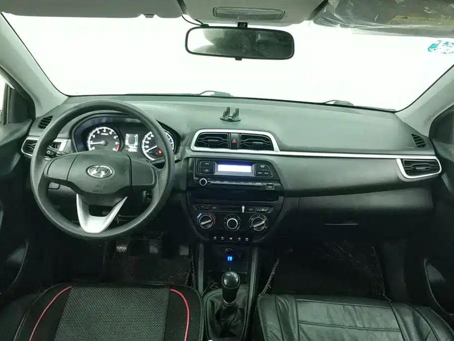 Hyundai Verna 2020 — фото 12