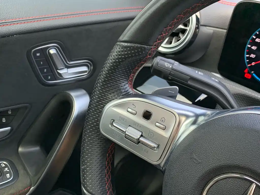Mercedes-Benz CLA 2021 — фото 23
