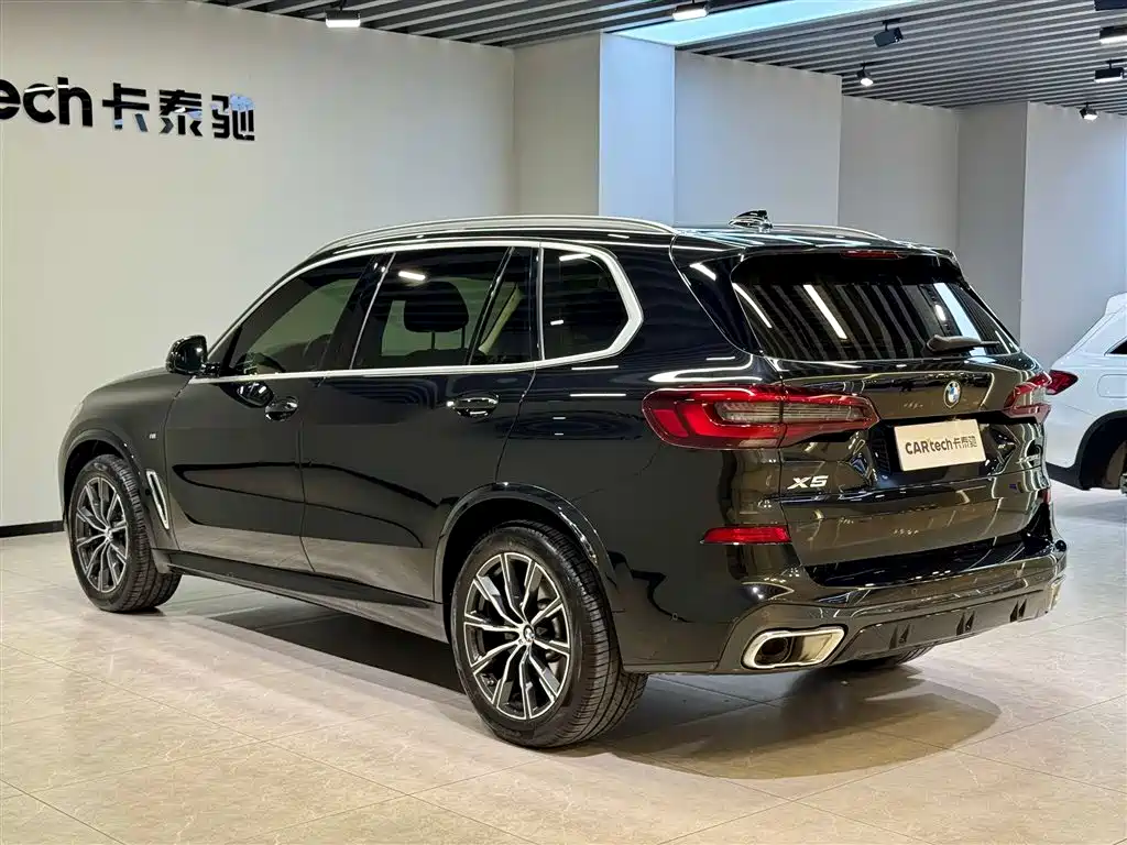 BMW X5 2023 — фото 7