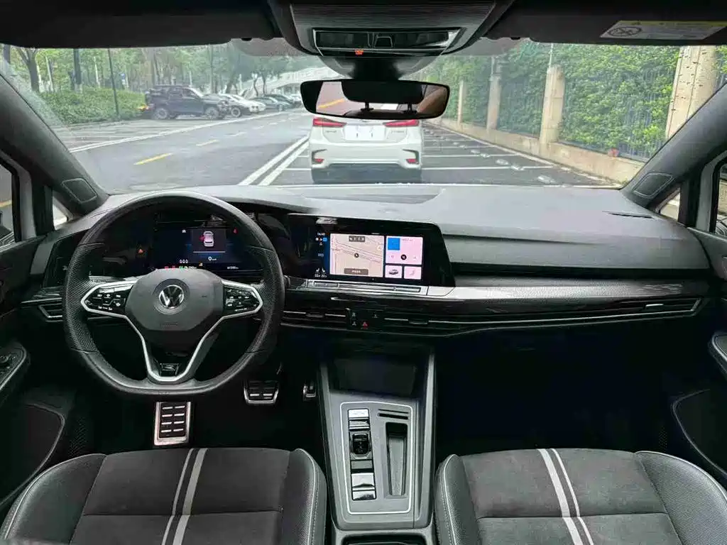 Volkswagen Golf 2022