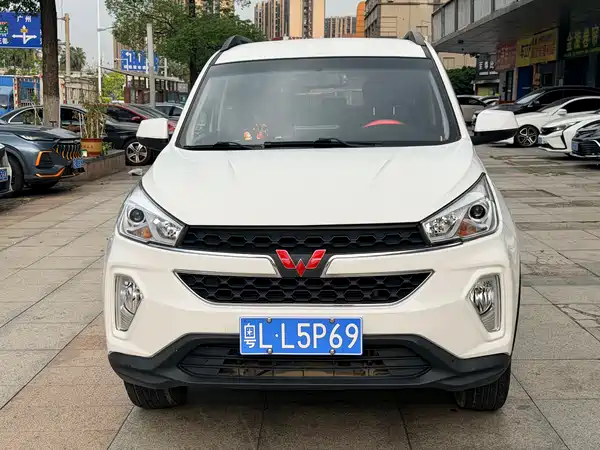 Wuling Hongguang S3 2019