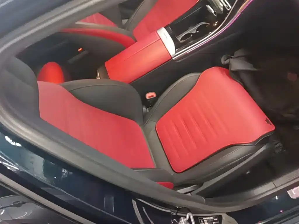 Mercedes-Benz C-Class 2023 — фото 25
