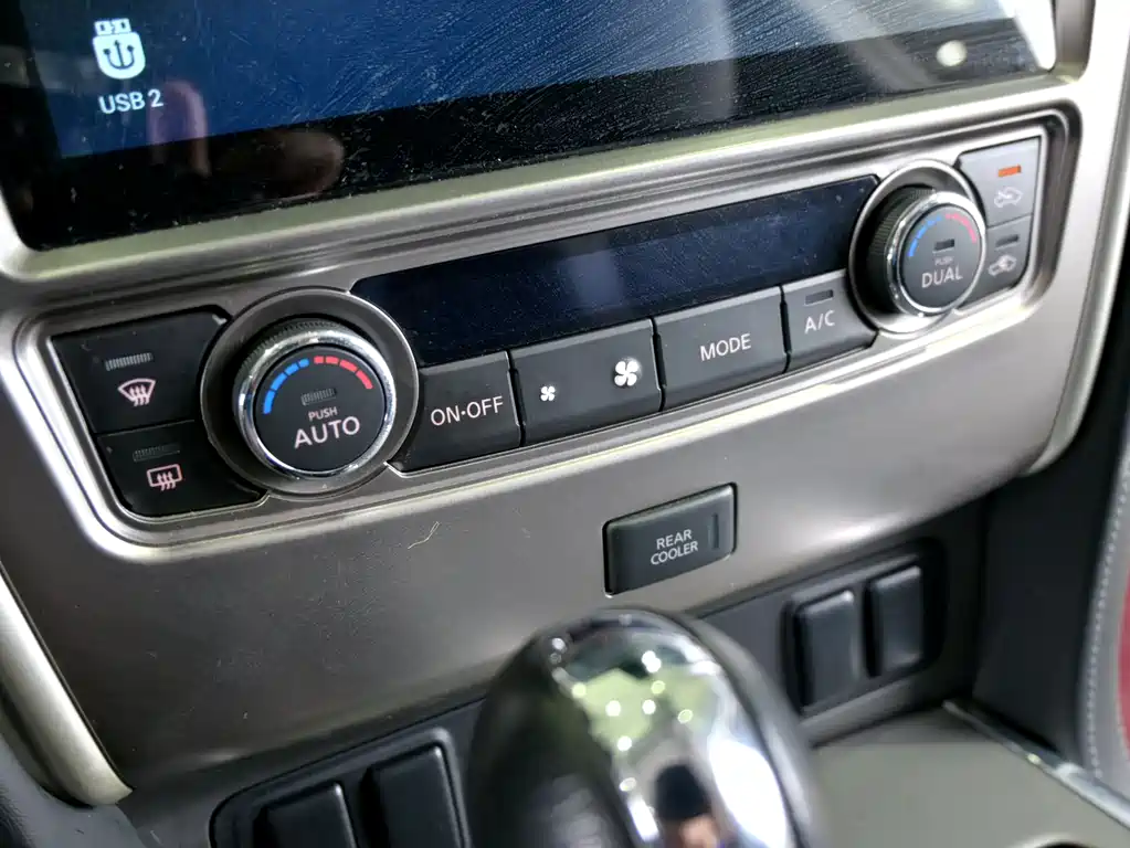 Nissan Patrol 2019 — фото 18