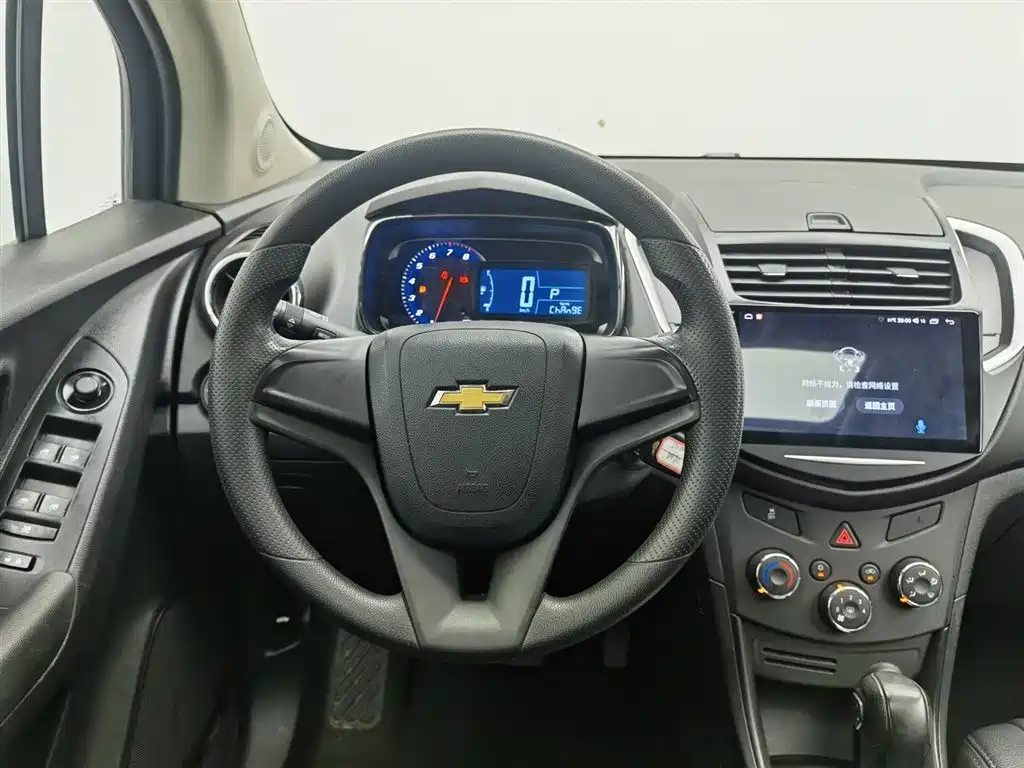 Chevrolet Trax 2016 — фото 11