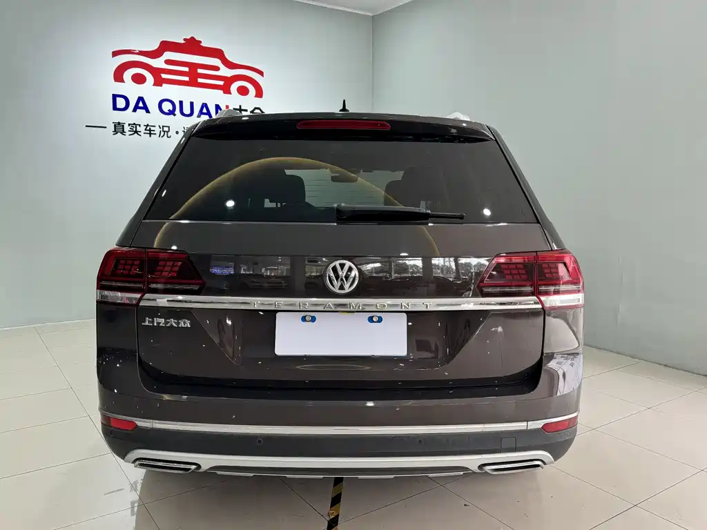 Volkswagen Teramont 2017 — фото 14