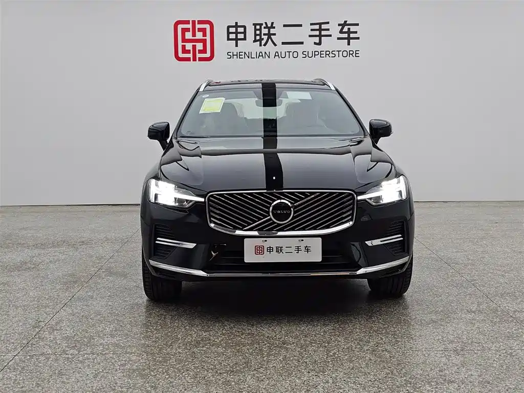 Volvo XC60 2026 — фото 5