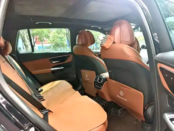 Mercedes-Benz GLC 2024