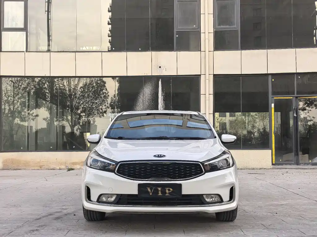 Kia K3 2016