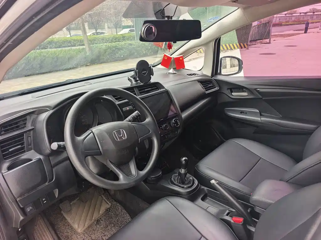 Honda Fit 2019 — фото 12