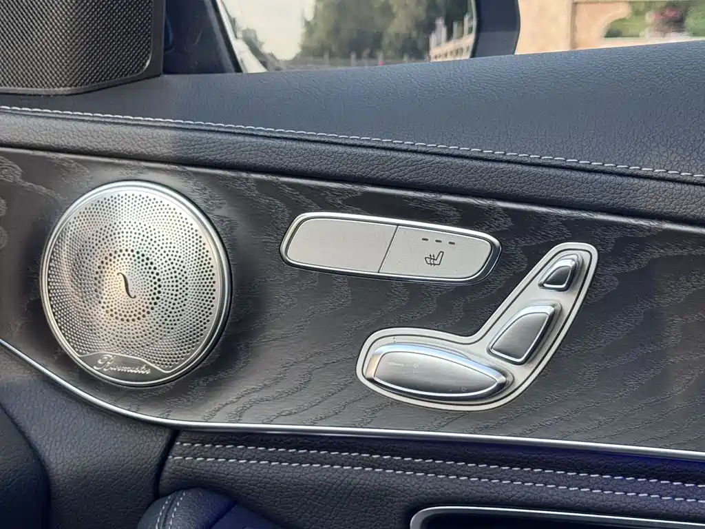 Mercedes-Benz C-Class 2020 — фото 16