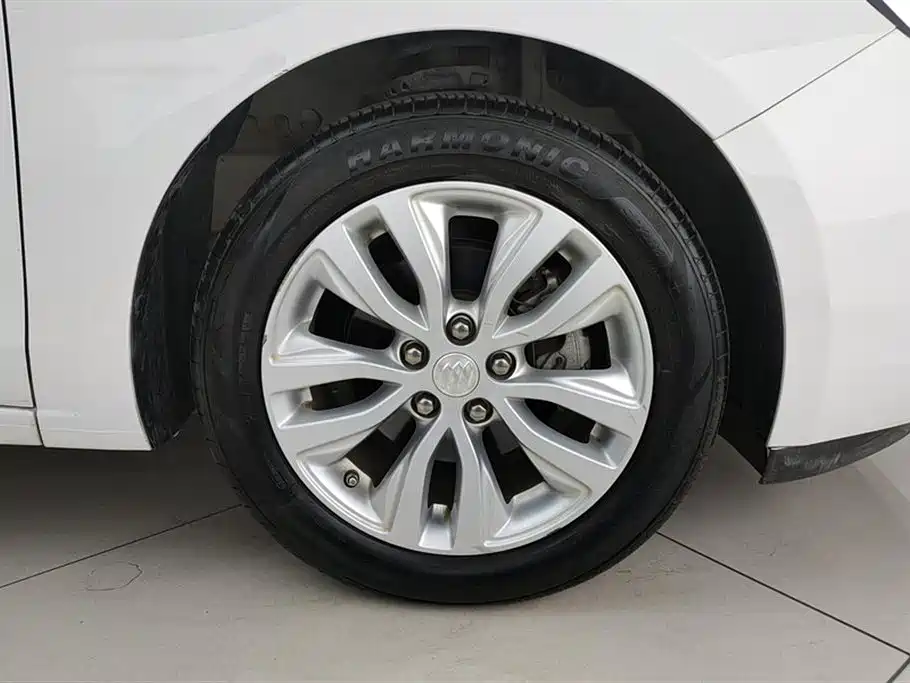 Buick Excelle 2021
