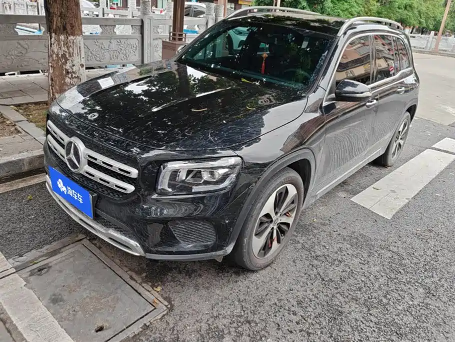 Mercedes-Benz GLB 2023 — фото 1