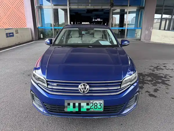 Volkswagen Bora EV 2021