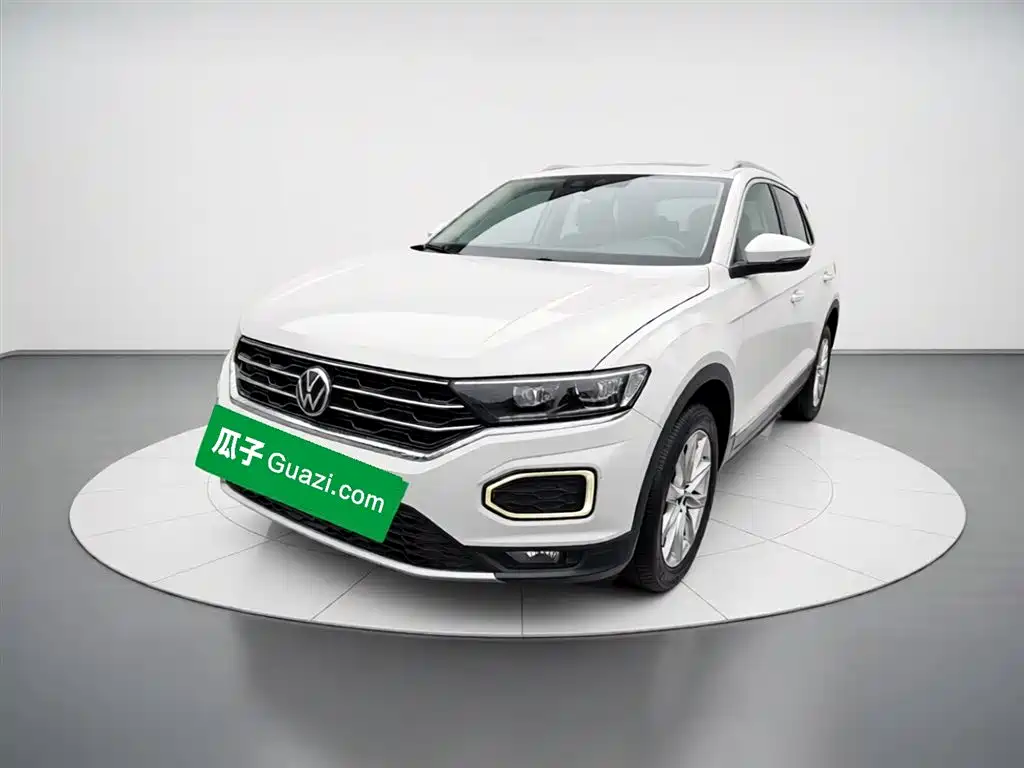 Volkswagen T-Roc 2023 — фото 2