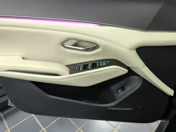 BYD Qin L 2024