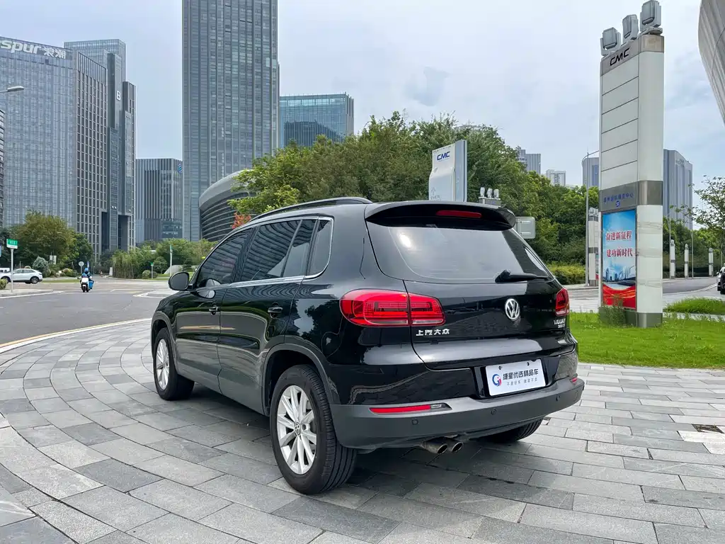 Volkswagen Tiguan 2019 — фото 8