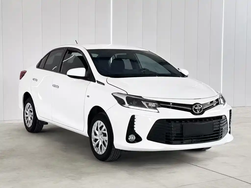 Toyota Vios 2022 — фото 3