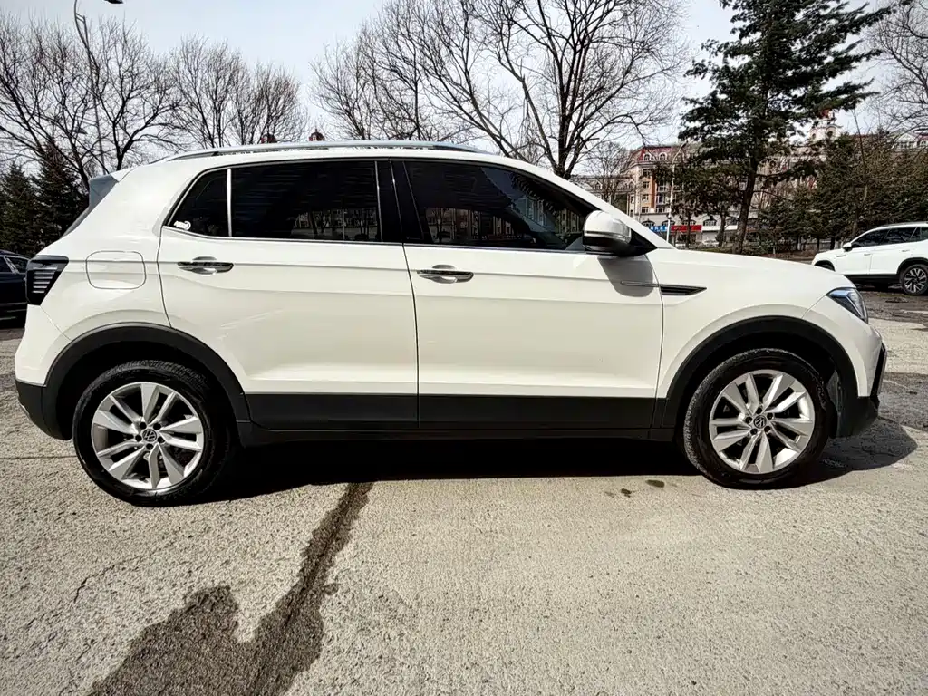 Volkswagen T-Cross 2021