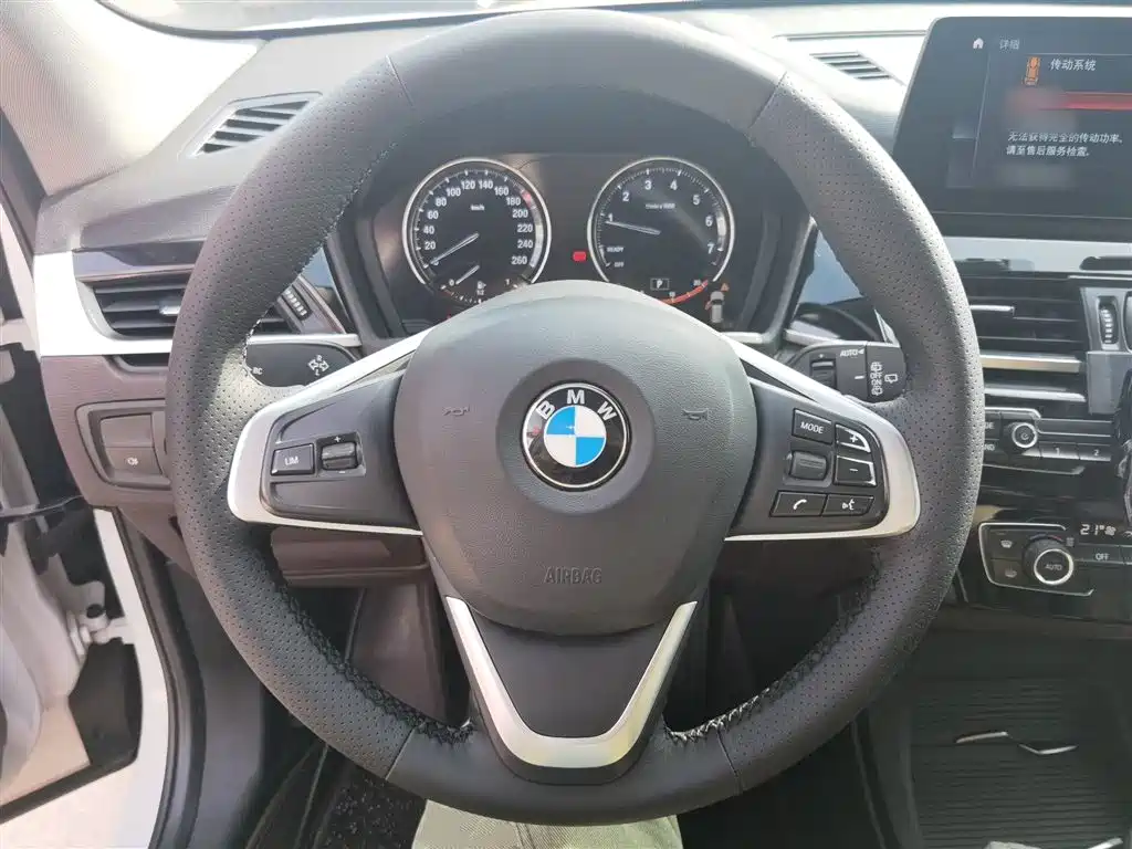 BMW X1 2019 — фото 11