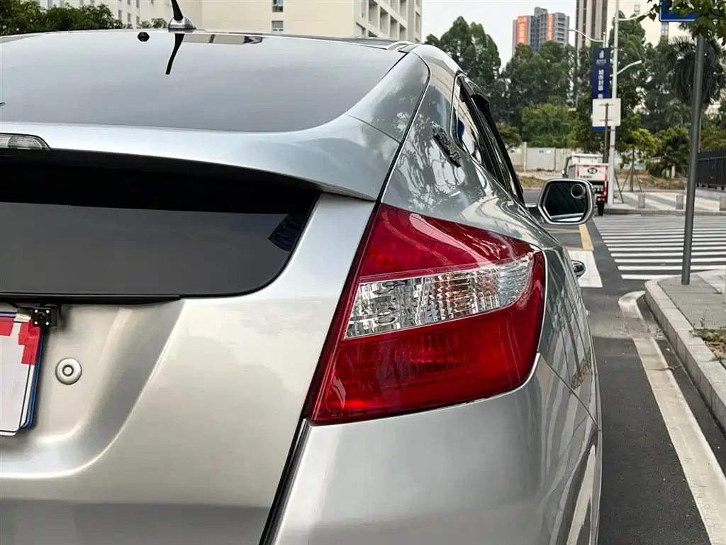 Honda Crosstour 2012 — фото 27