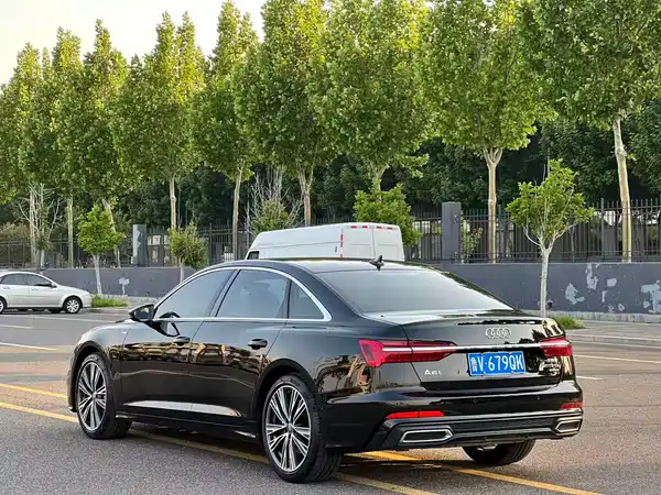 Audi A6L 2019